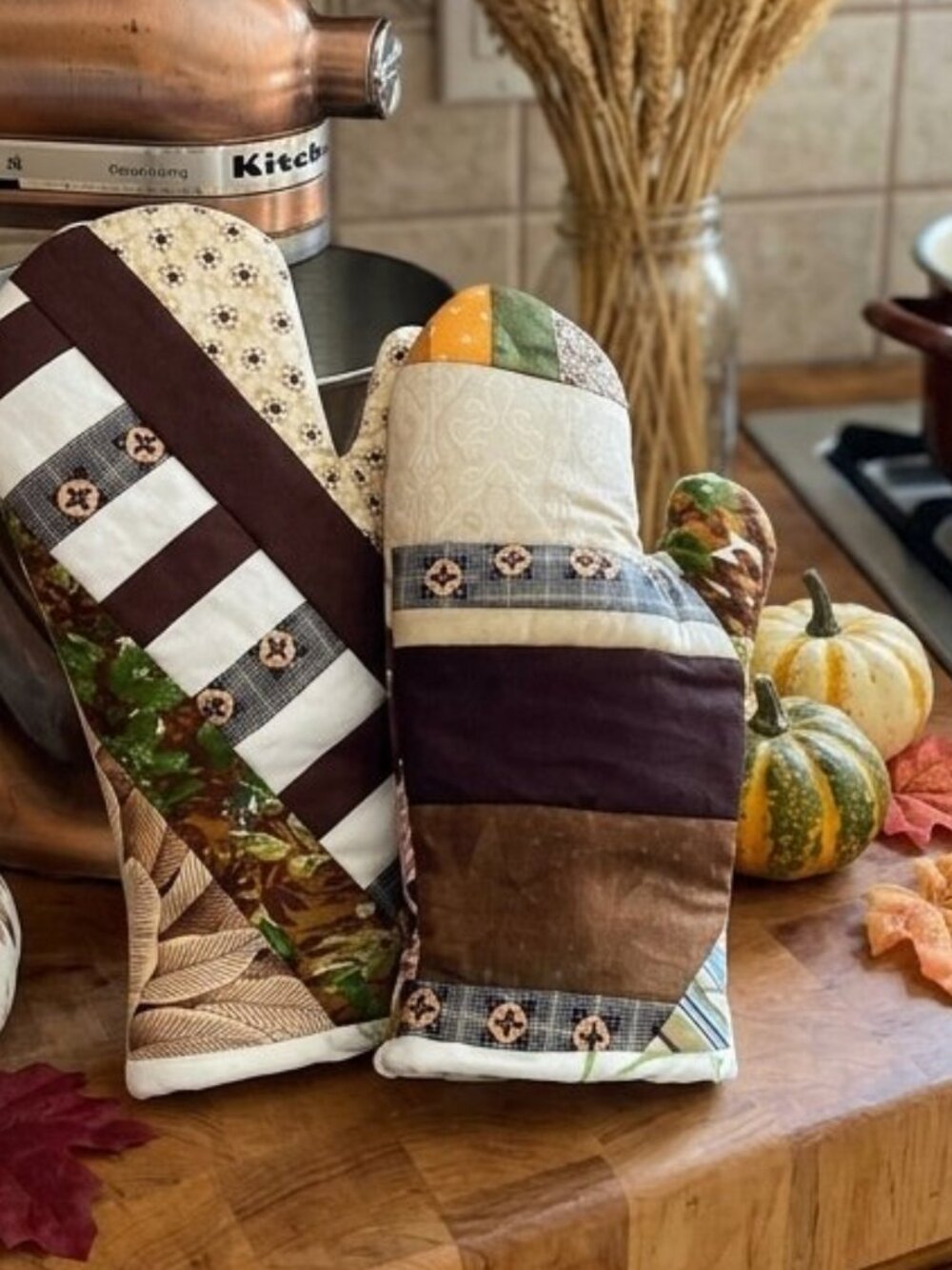 Handmade Scrappy Brown Cotton Oven Mitts Kitchen Linens Cooking